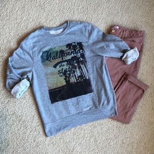 ❤️3 for $20❤️ Mossimo Gray Pullover Sweatshirt